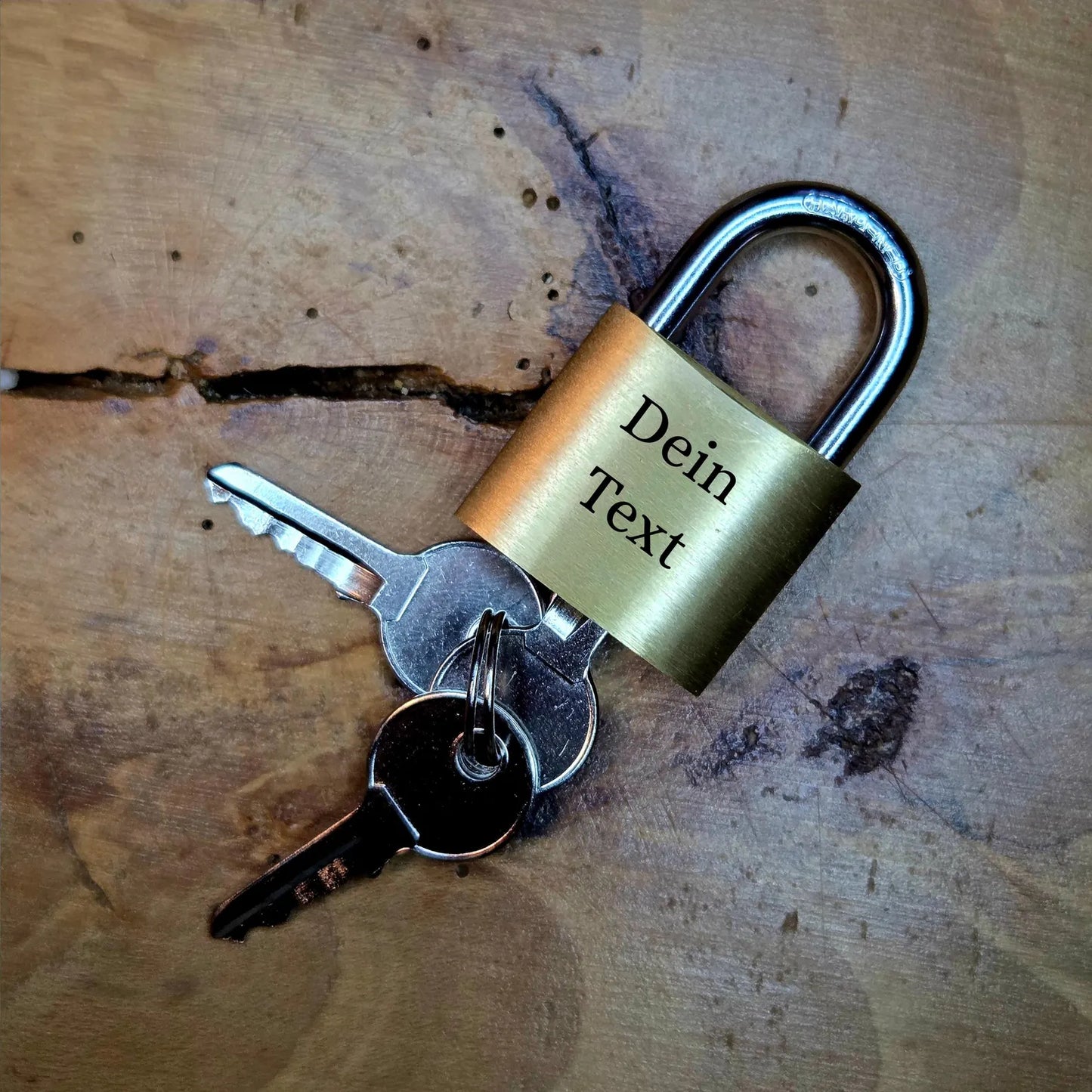 Liebesschloss mit Gravur personalisiert